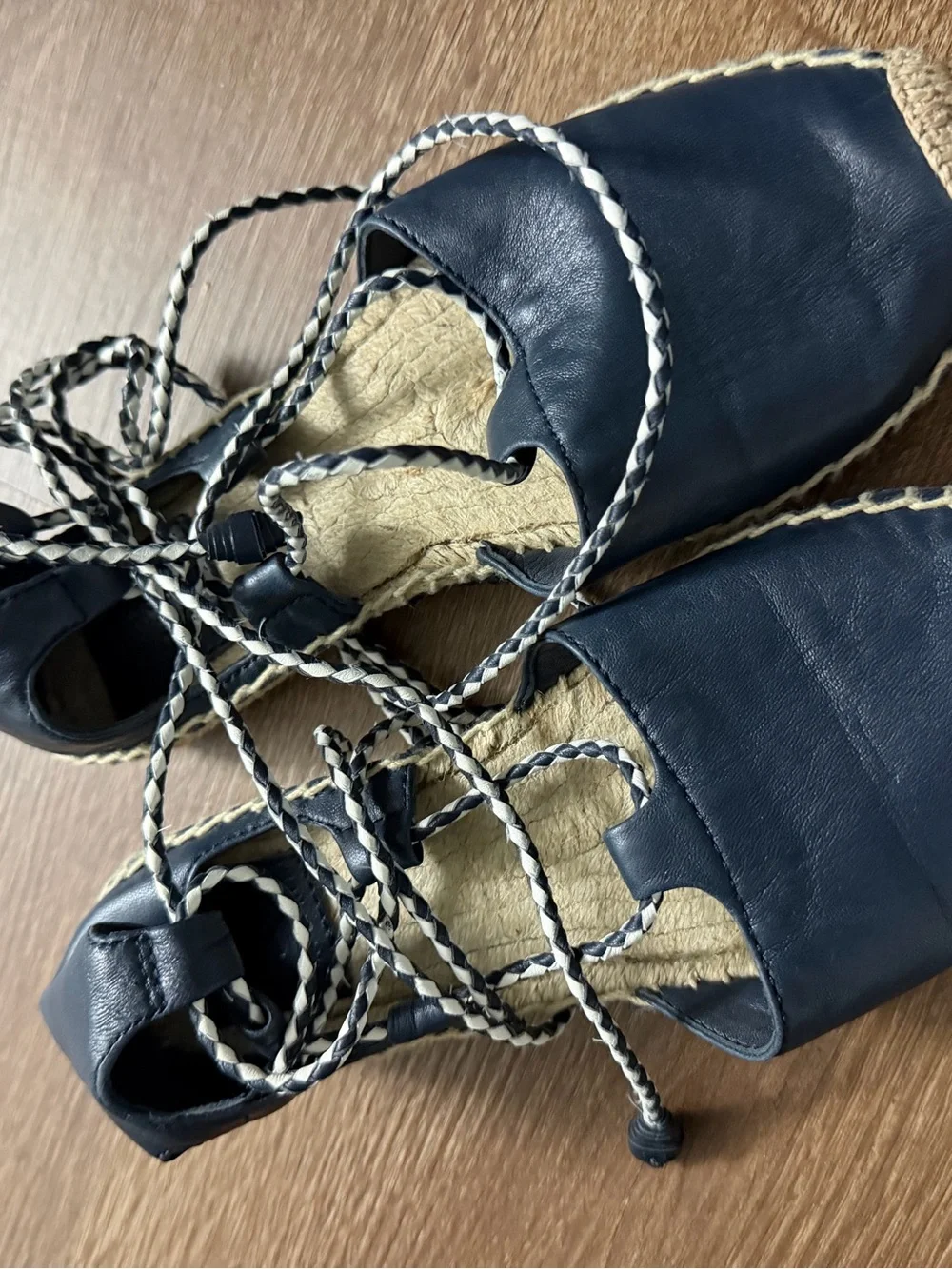 Tory Burch Positano Lace Up Flat Espadrilles  size 7